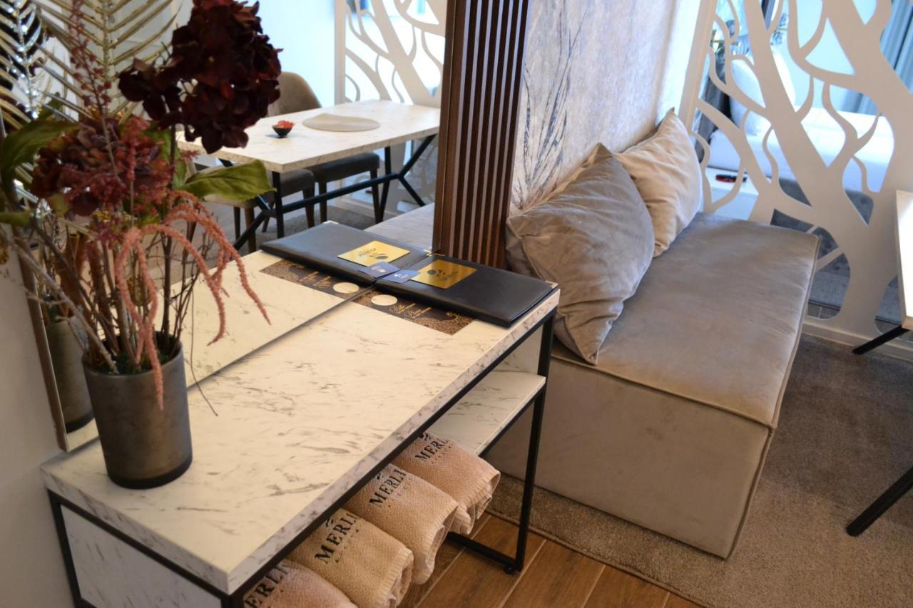 Apartments Merlin Dobra Voda Ngoại thất bức ảnh
